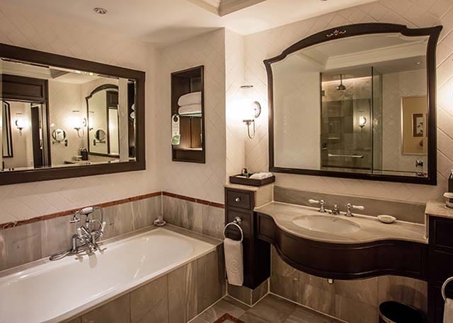 CENTARA GRAND BEACH RESORT HUA HIN - PREMIUM DELUXE CLUB 5